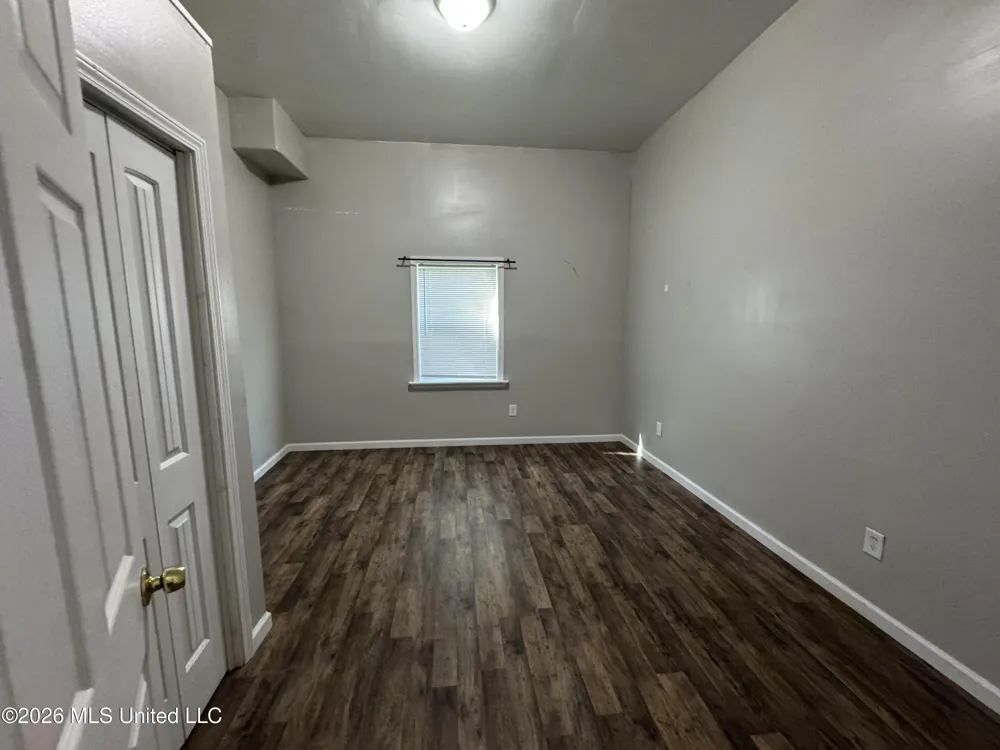 6209 Elder Ferry Road Moss Point, MS 39563