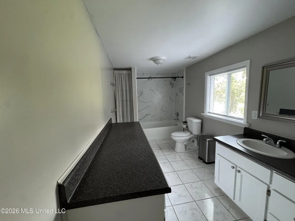 6209 Elder Ferry Road Moss Point, MS 39563