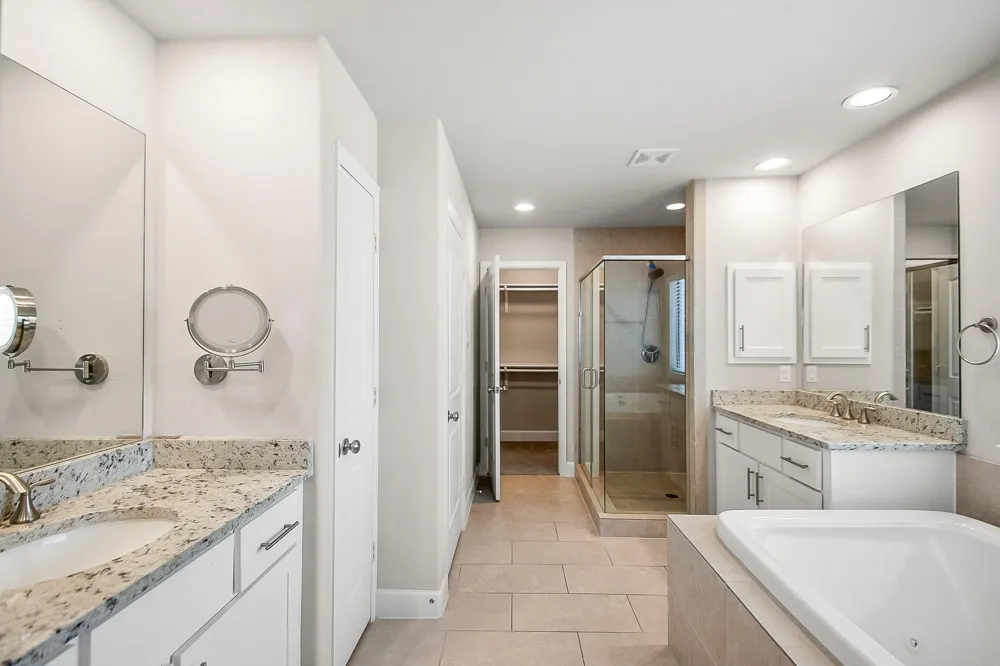 5328 Larkin Street Houston, TX 77007