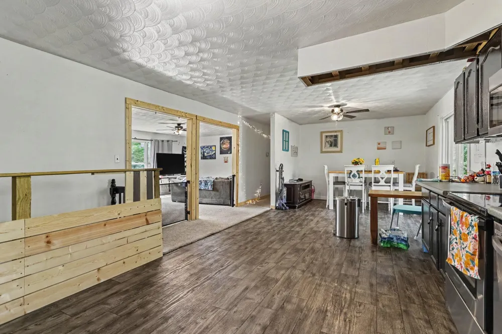 5105 Wayside Path Stevensville, MI 49127