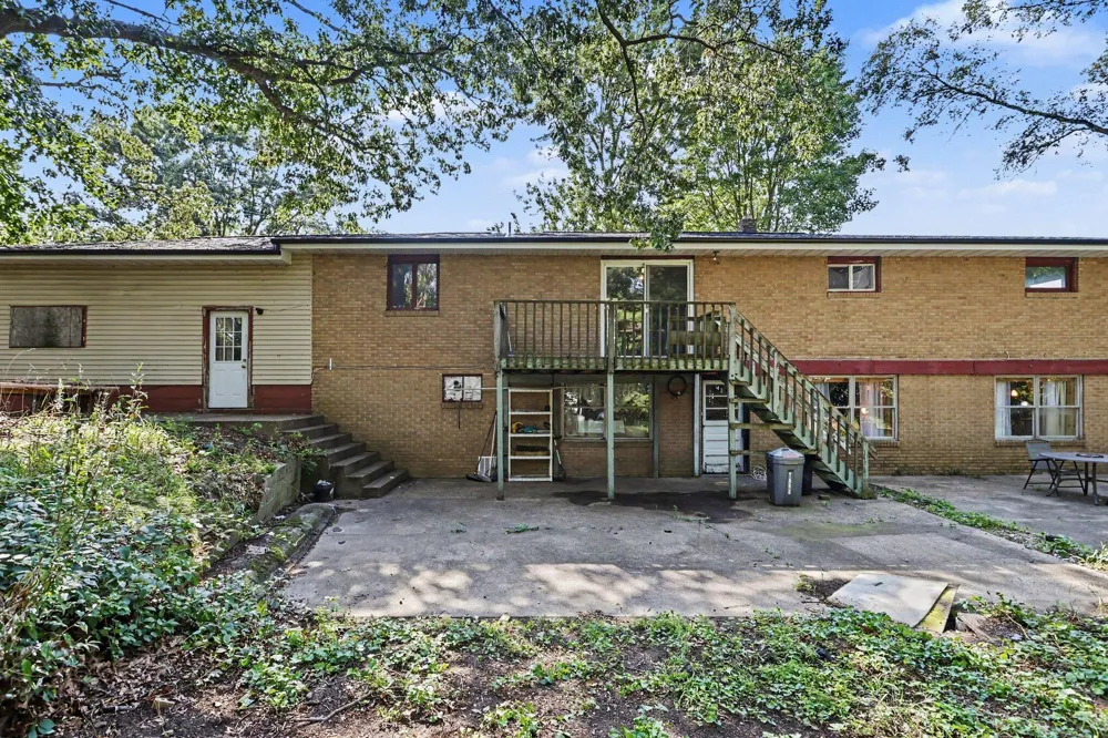 5105 Wayside Path Stevensville, MI 49127