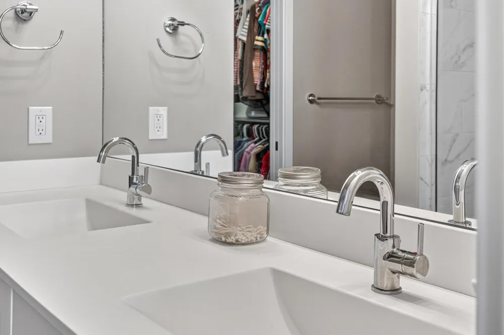 4079 Corvo Trace Kalamazoo, MI 49006