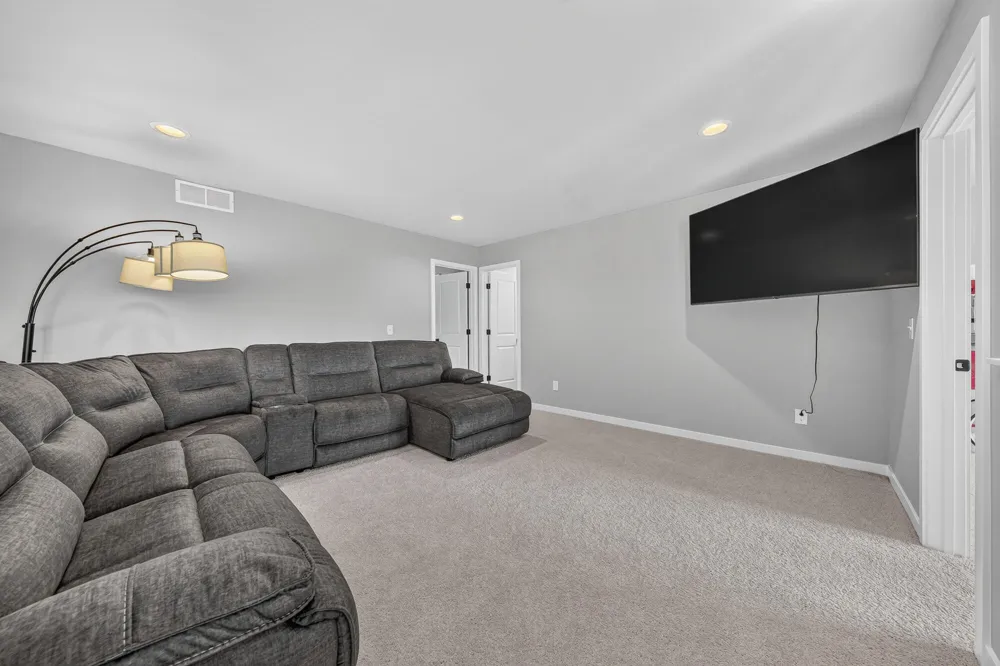 4079 Corvo Trace Kalamazoo, MI 49006