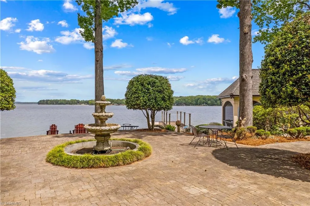 810 Fox Hollow Lane Salisbury, NC 28146