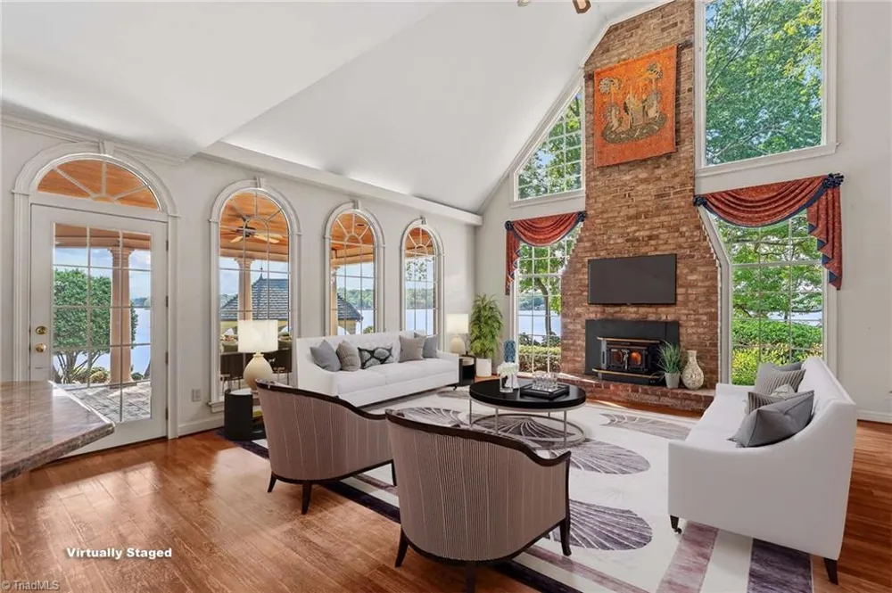 810 Fox Hollow Lane Salisbury, NC 28146