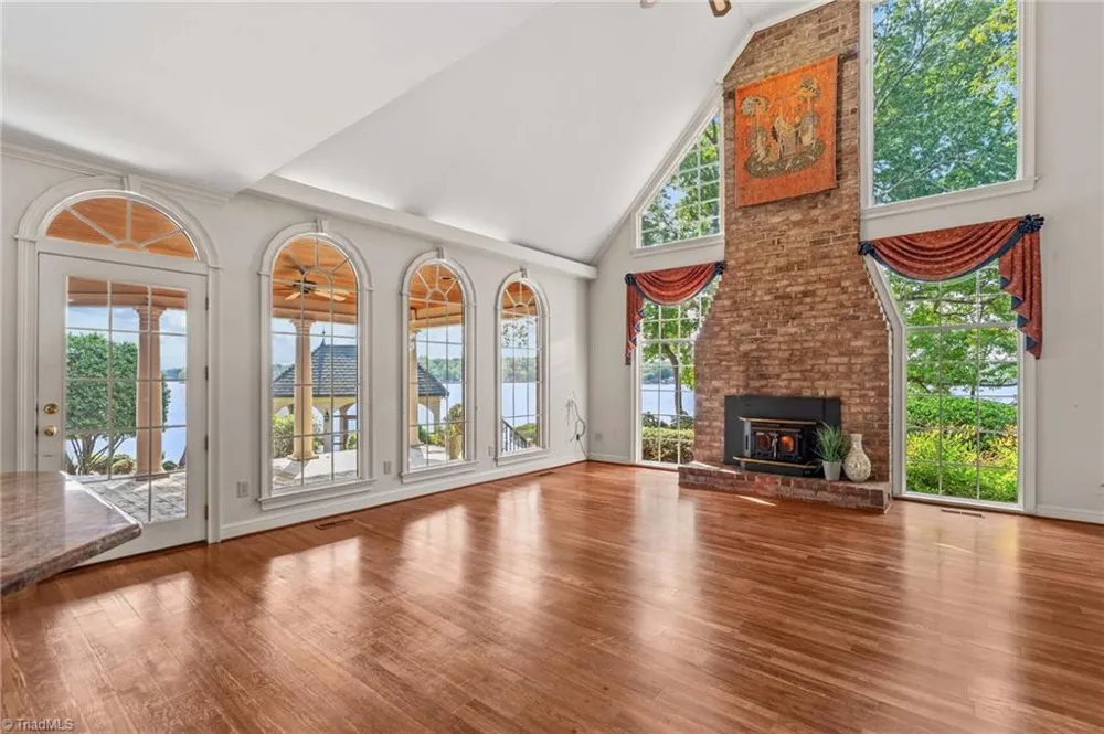 810 Fox Hollow Lane Salisbury, NC 28146