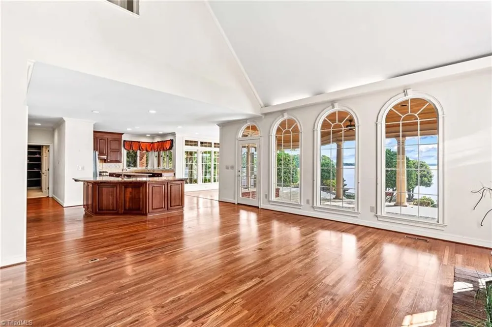 810 Fox Hollow Lane Salisbury, NC 28146