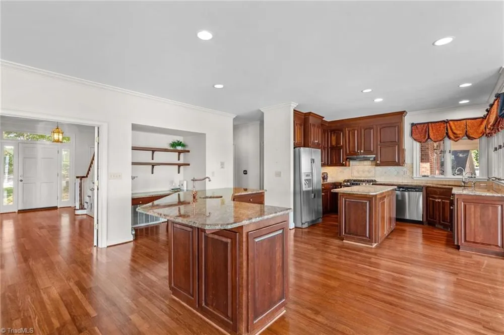 810 Fox Hollow Lane Salisbury, NC 28146