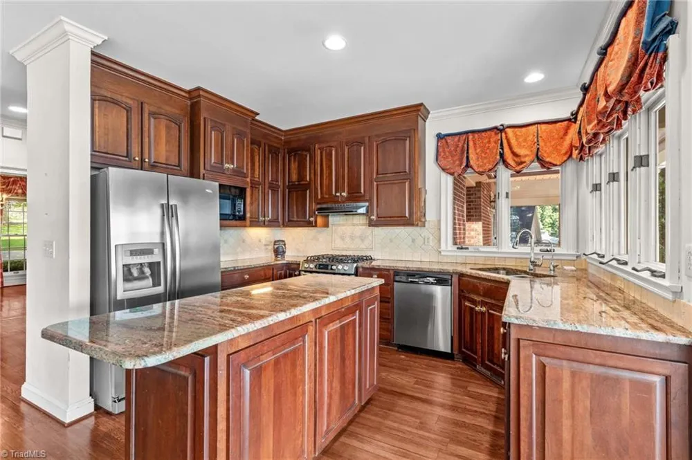 810 Fox Hollow Lane Salisbury, NC 28146