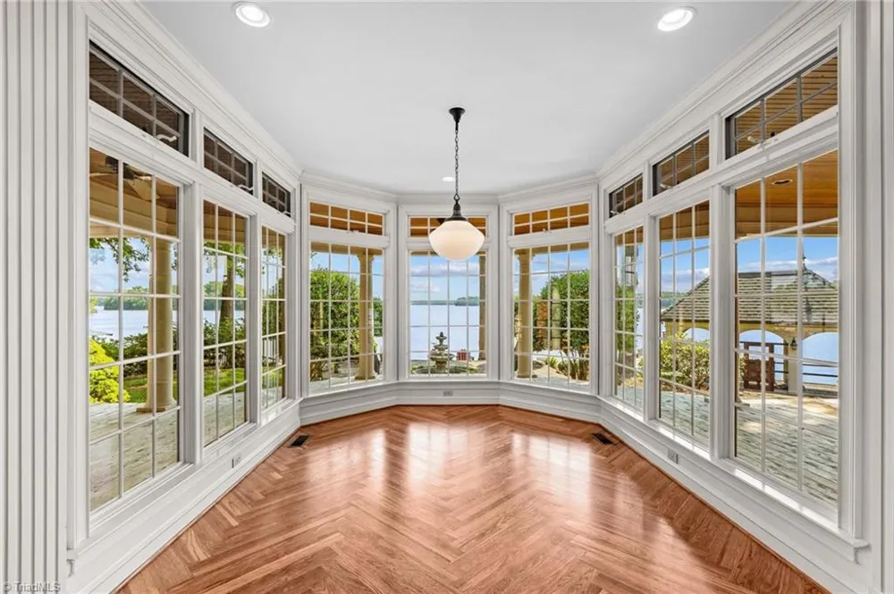 810 Fox Hollow Lane Salisbury, NC 28146