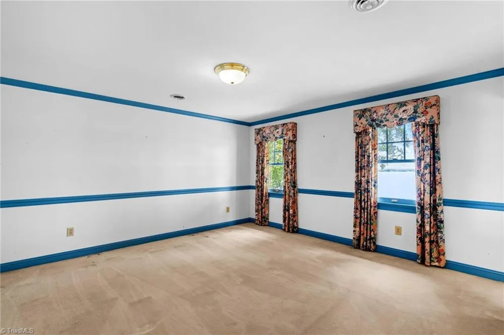 810 Fox Hollow Lane Salisbury, NC 28146