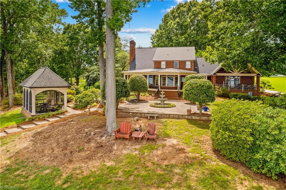 810 Fox Hollow Lane Salisbury, NC 28146