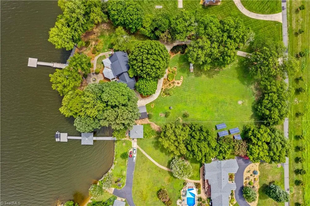 810 Fox Hollow Lane Salisbury, NC 28146