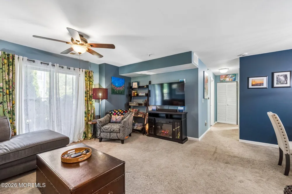 21 Jockey Lane Tinton Falls, NJ 07753