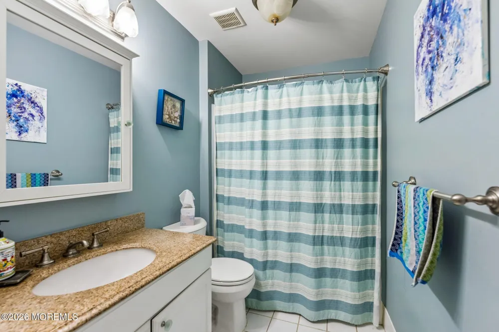 21 Jockey Lane Tinton Falls, NJ 07753