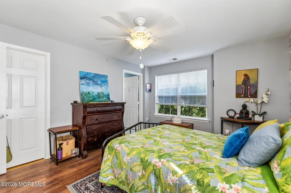 21 Jockey Lane Tinton Falls, NJ 07753