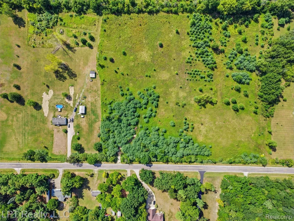 13191 Nichols Road Montrose Charter Township, MI 48457