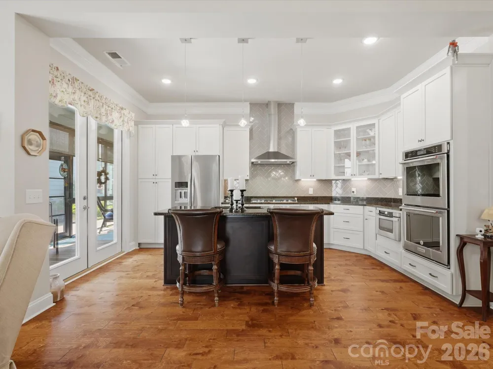 2050 Laney Pond Road Matthews, NC 28104