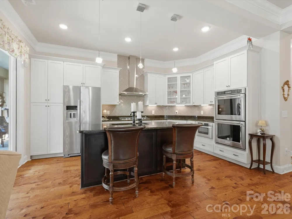 2050 Laney Pond Road Matthews, NC 28104