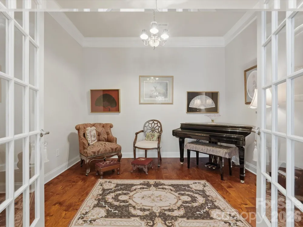 2050 Laney Pond Road Matthews, NC 28104