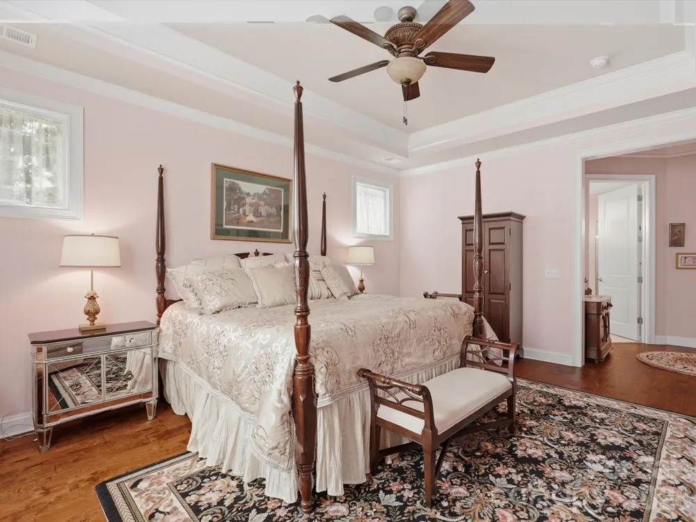 2050 Laney Pond Road Matthews, NC 28104