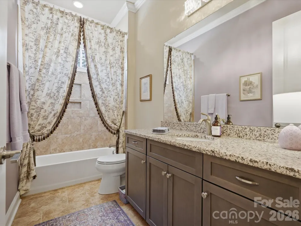 2050 Laney Pond Road Matthews, NC 28104