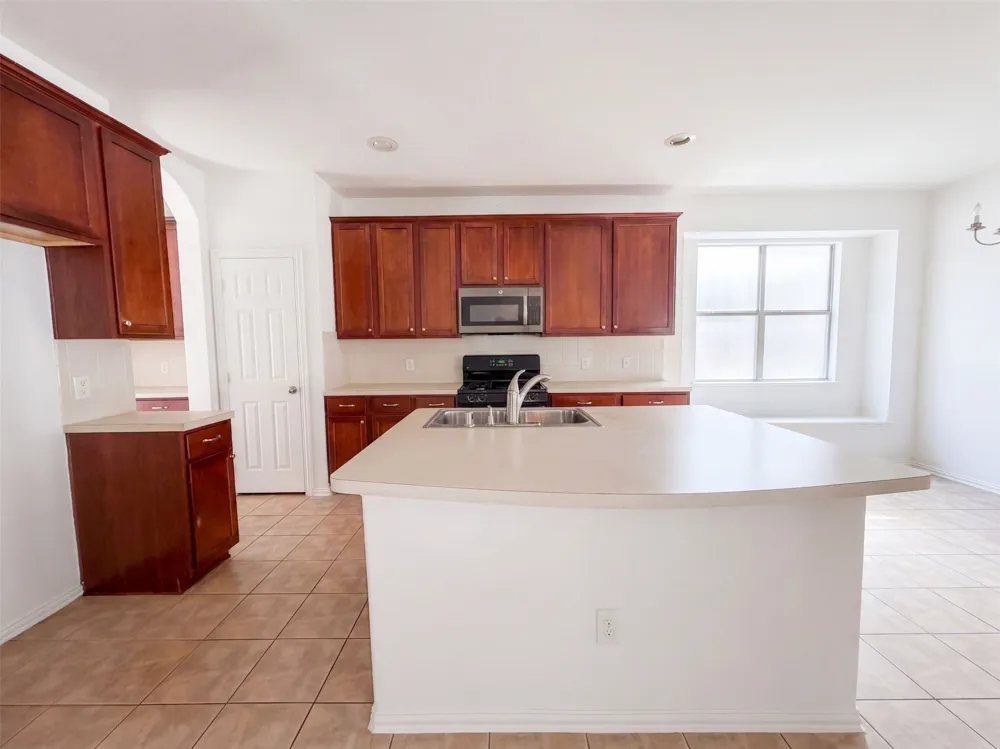 1700 Forsythe Drive Savannah, TX 76227