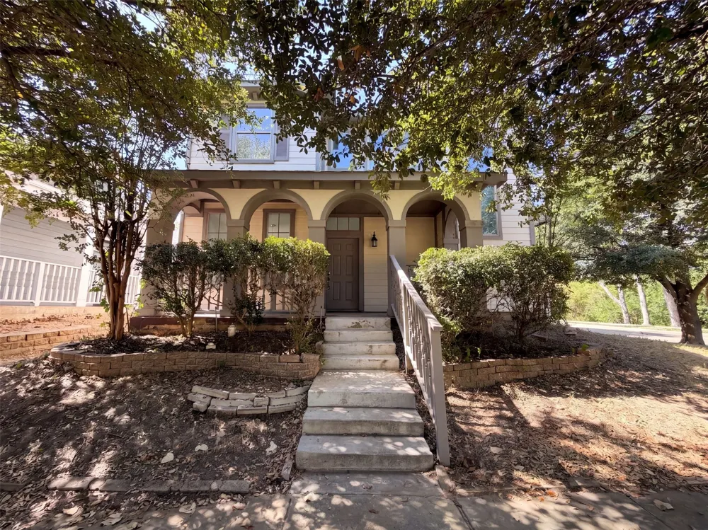 1700 Forsythe Drive Savannah, TX 76227