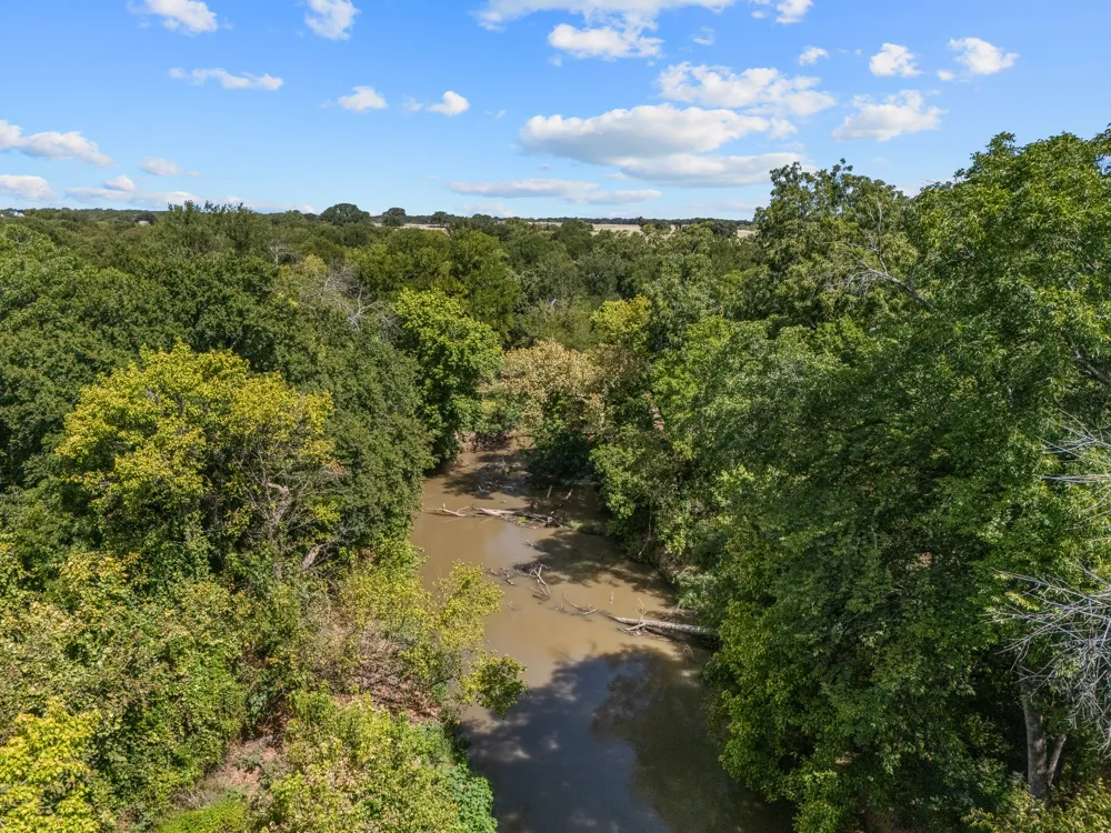 1037 Private Road 4481 Decatur, TX 76234