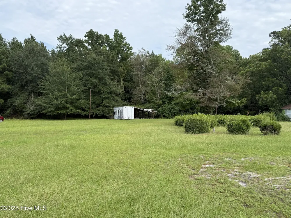 8274 US-701 Highway Elizabethtown, NC 28337