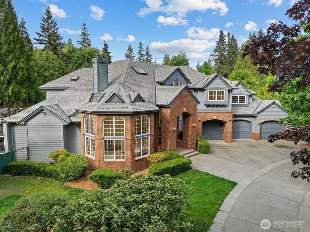 8207 228th Street SE Woodinville, WA 98072