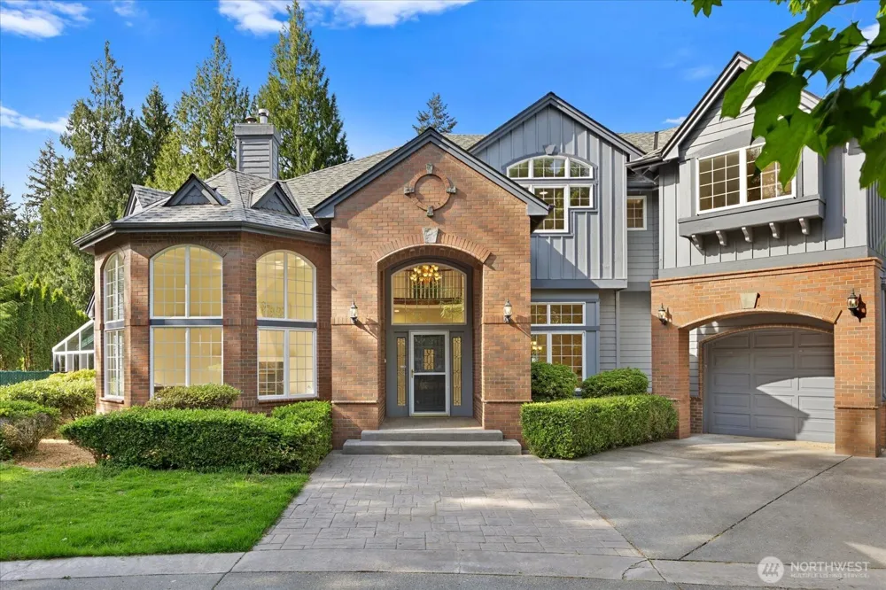 8207 228th Street SE Woodinville, WA 98072