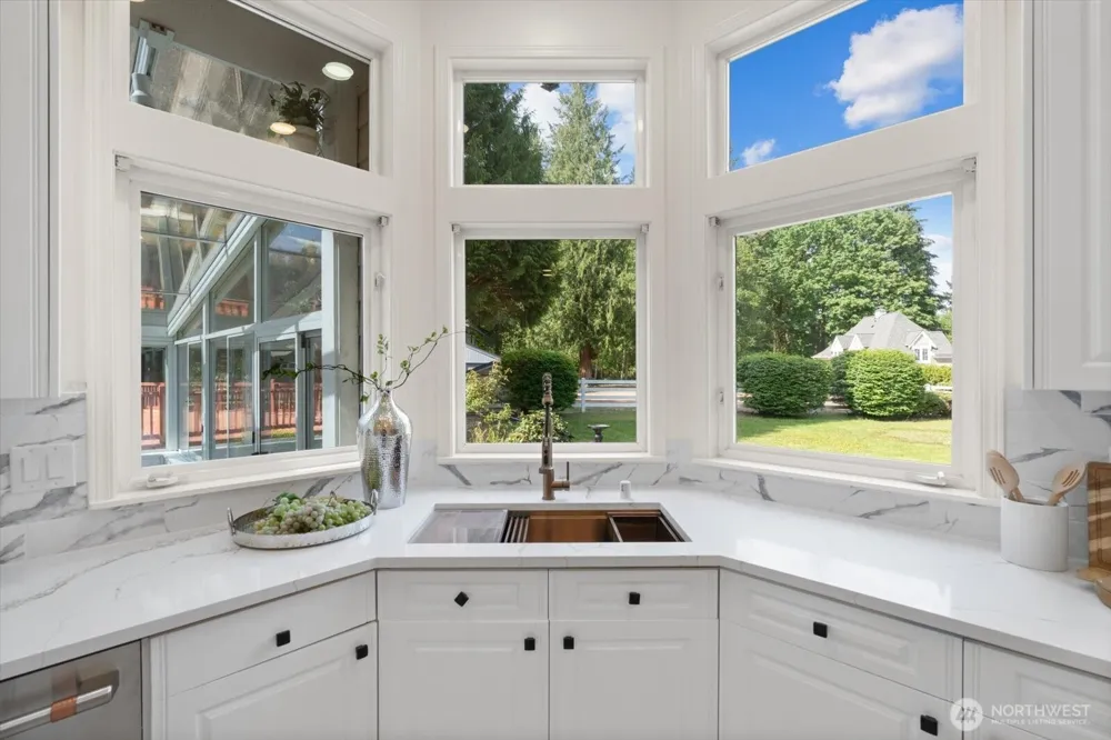 8207 228th Street SE Woodinville, WA 98072