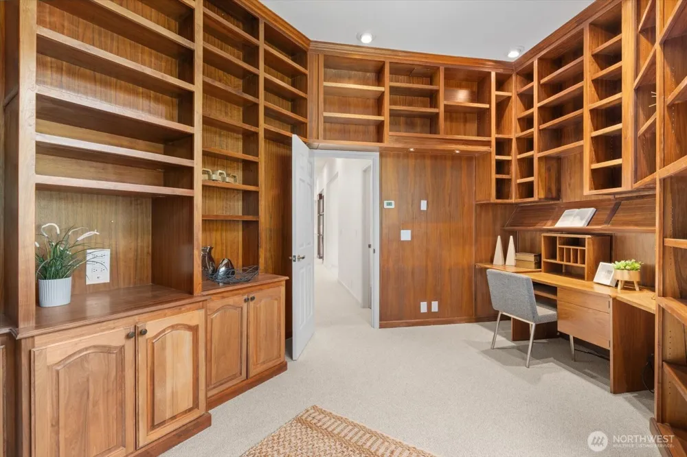 8207 228th Street SE Woodinville, WA 98072