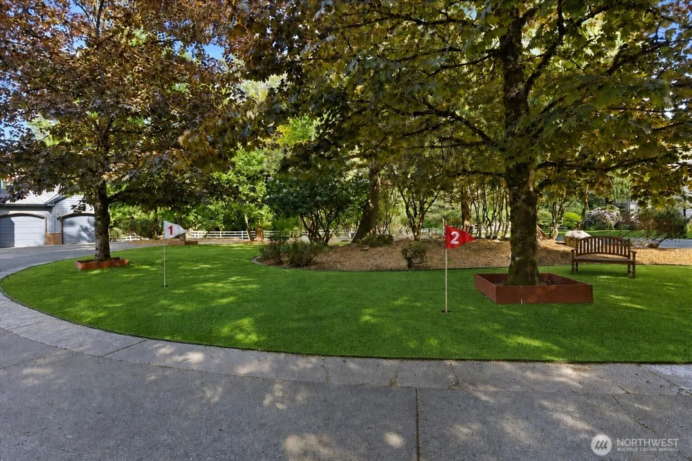 8207 228th Street SE Woodinville, WA 98072