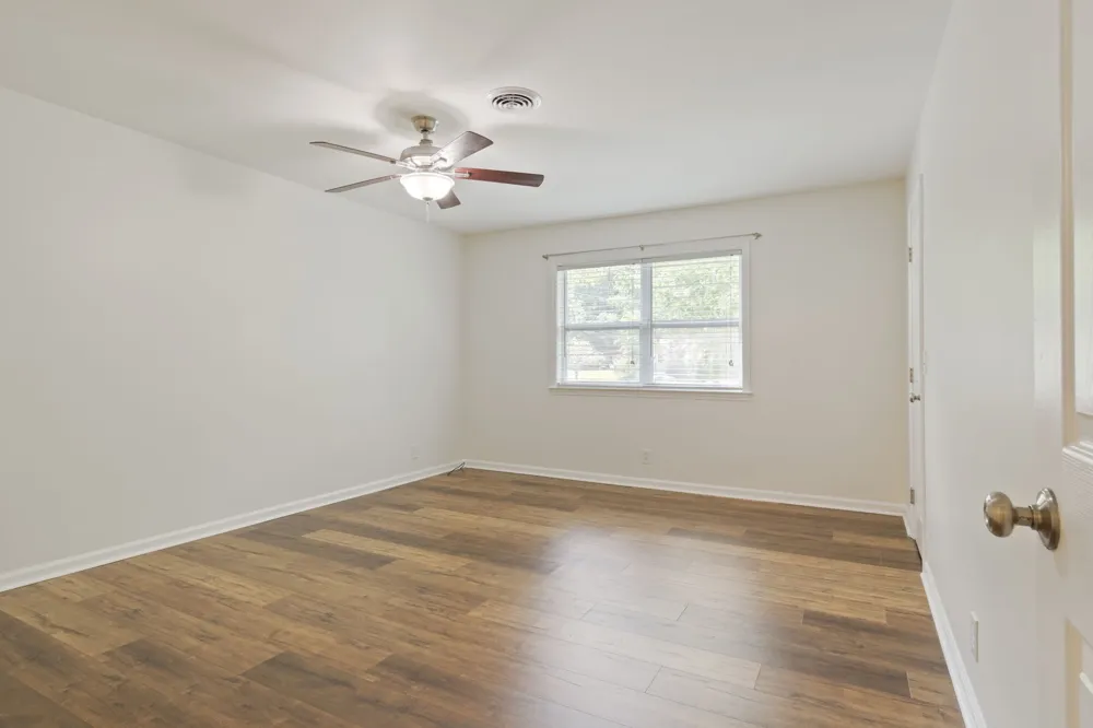 570 Holt Valley Rd Nashville, TN 37221