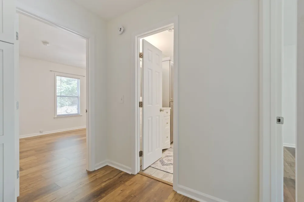 570 Holt Valley Rd Nashville, TN 37221