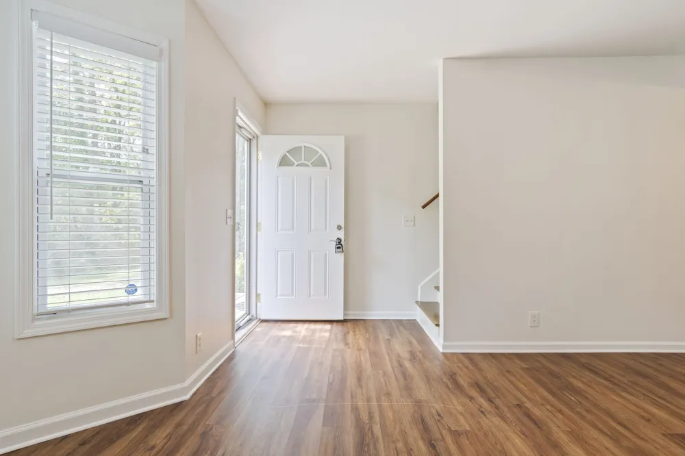 570 Holt Valley Rd Nashville, TN 37221