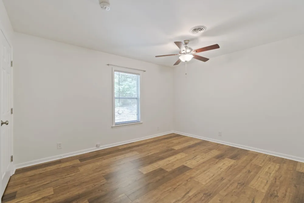 570 Holt Valley Rd Nashville, TN 37221