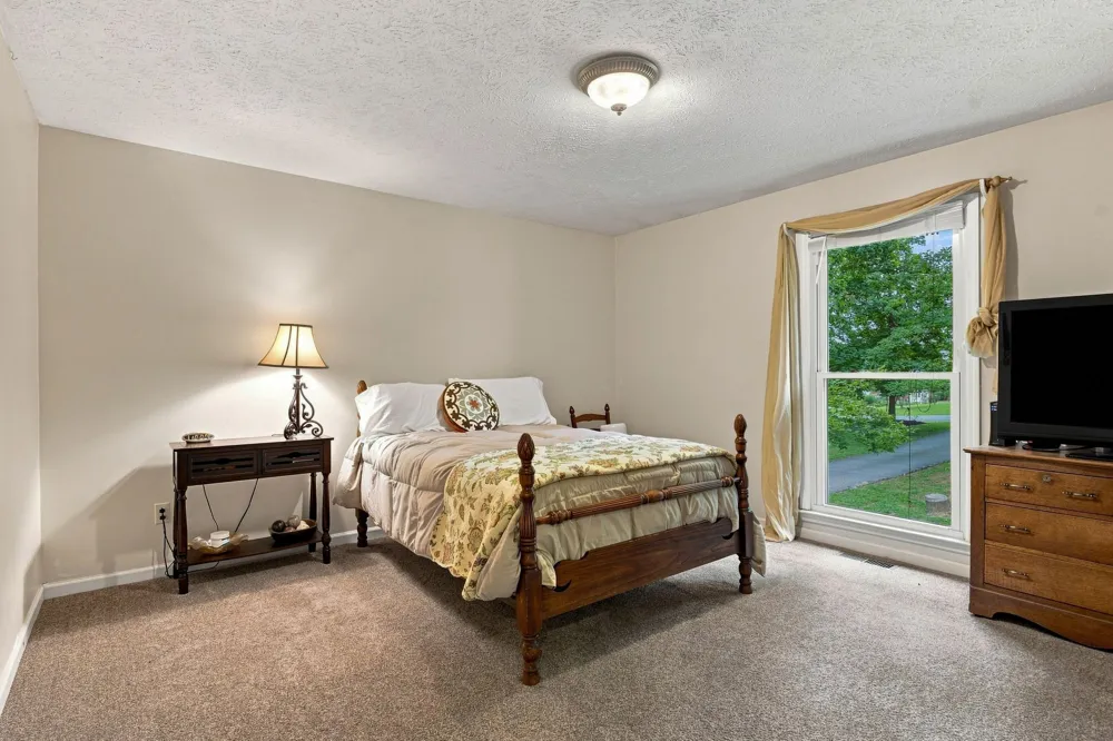 5038 Windland Dr Springfield, TN 37172