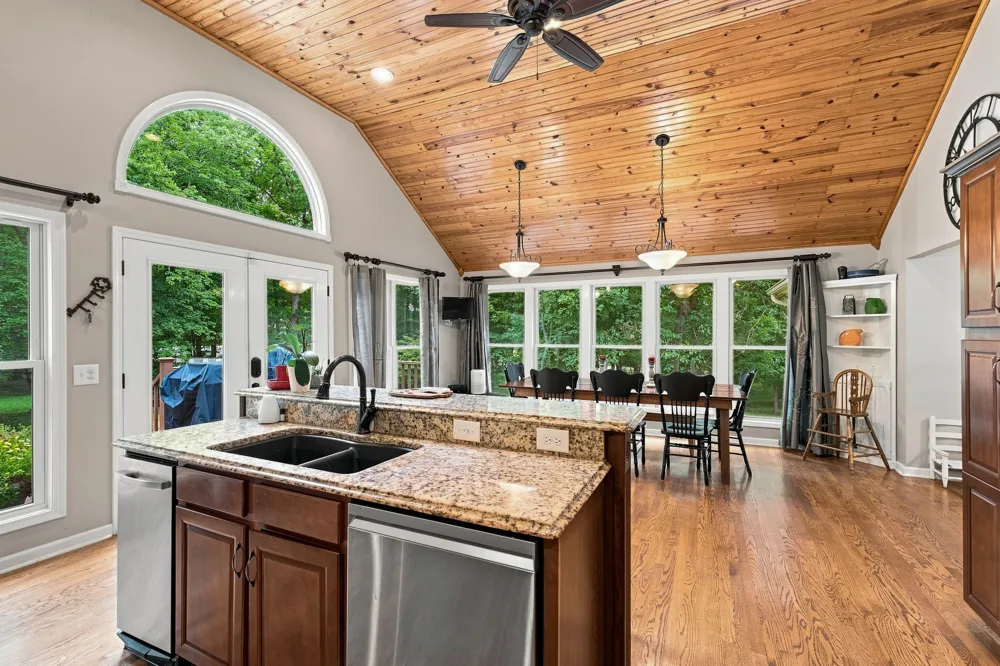 5038 Windland Dr Springfield, TN 37172