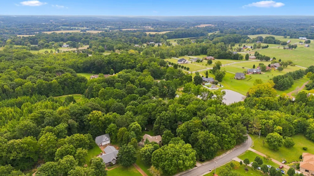 5038 Windland Dr Springfield, TN 37172