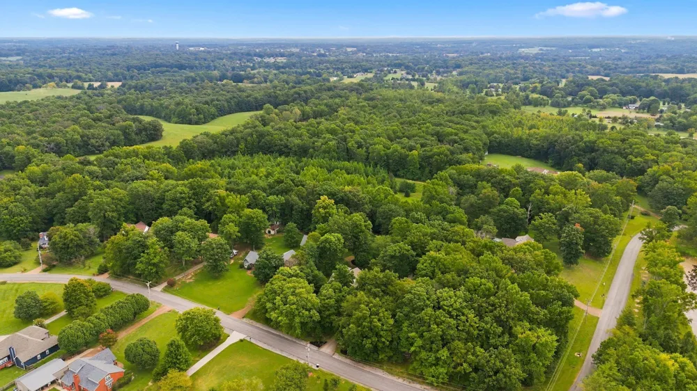 5038 Windland Dr Springfield, TN 37172