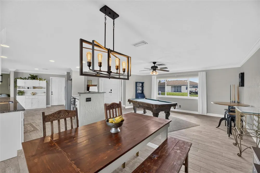 6314 WISTERIA LANE Apollo Beach, FL 33572