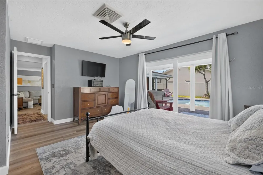 6314 WISTERIA LANE Apollo Beach, FL 33572