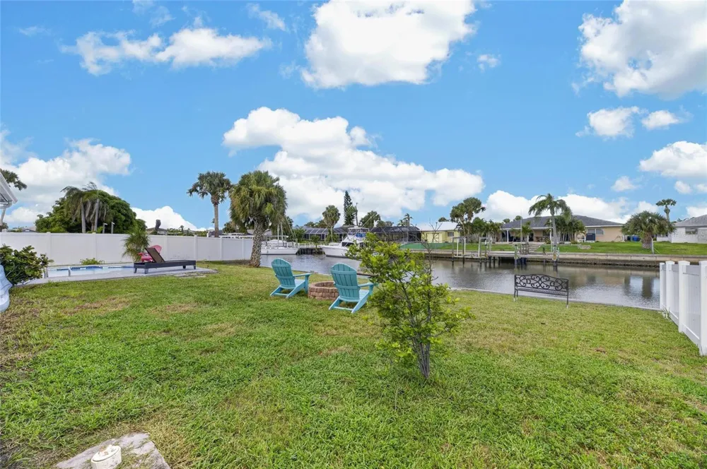 6314 WISTERIA LANE Apollo Beach, FL 33572