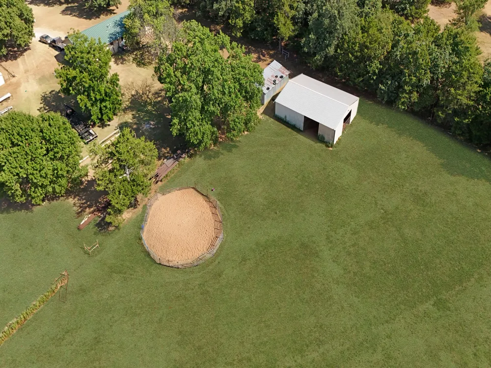 2045 County Road 113 Whitesboro, TX 76273