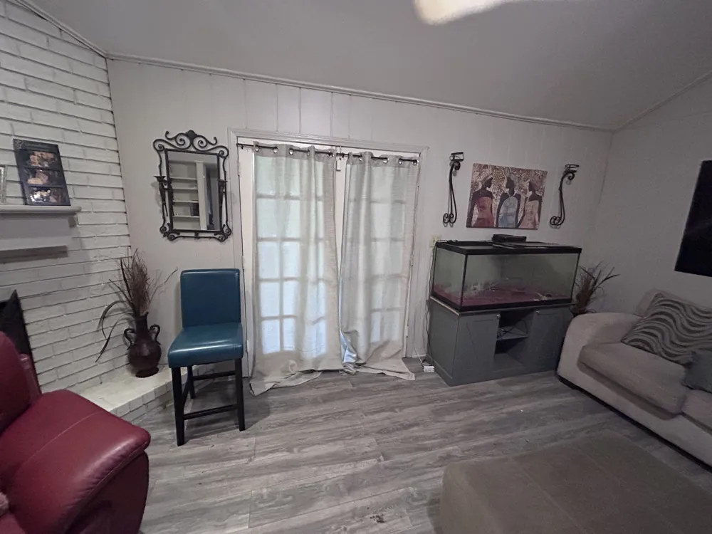 1913 Van Arpel Drive La Place, LA 70068