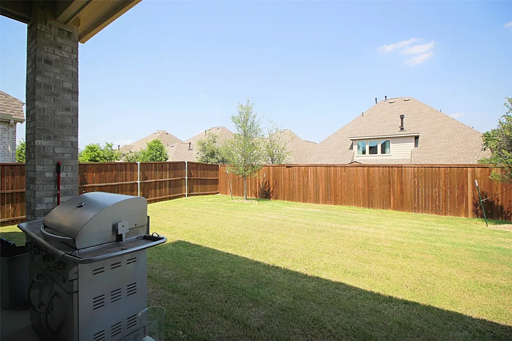 606 Artesian Drive Argyle, TX 76226
