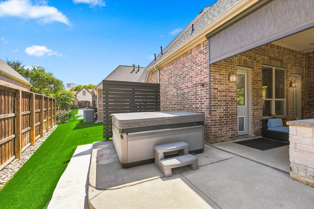 300 Hawks Ridge Trail Colleyville, TX 76034